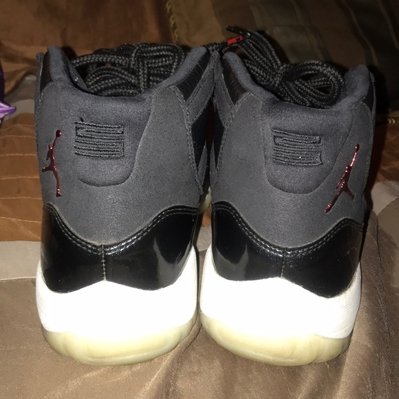 Jordan “72-10” 11s - Picture 3 of 5
